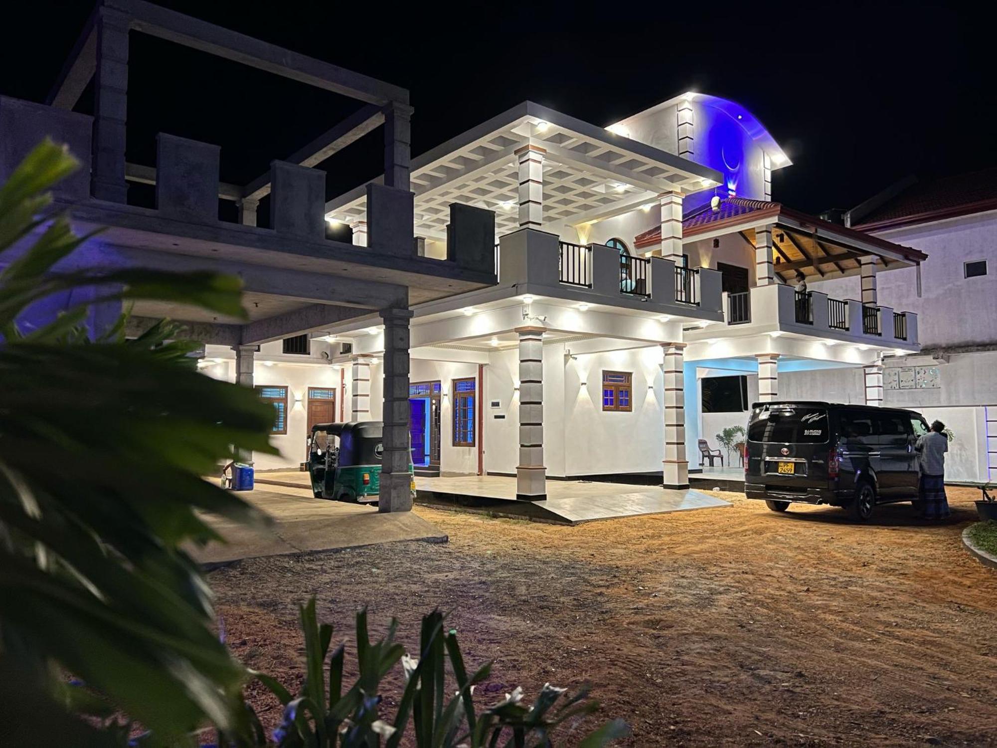 Tk Villas ปุตตาลัม ภายนอก รูปภาพ