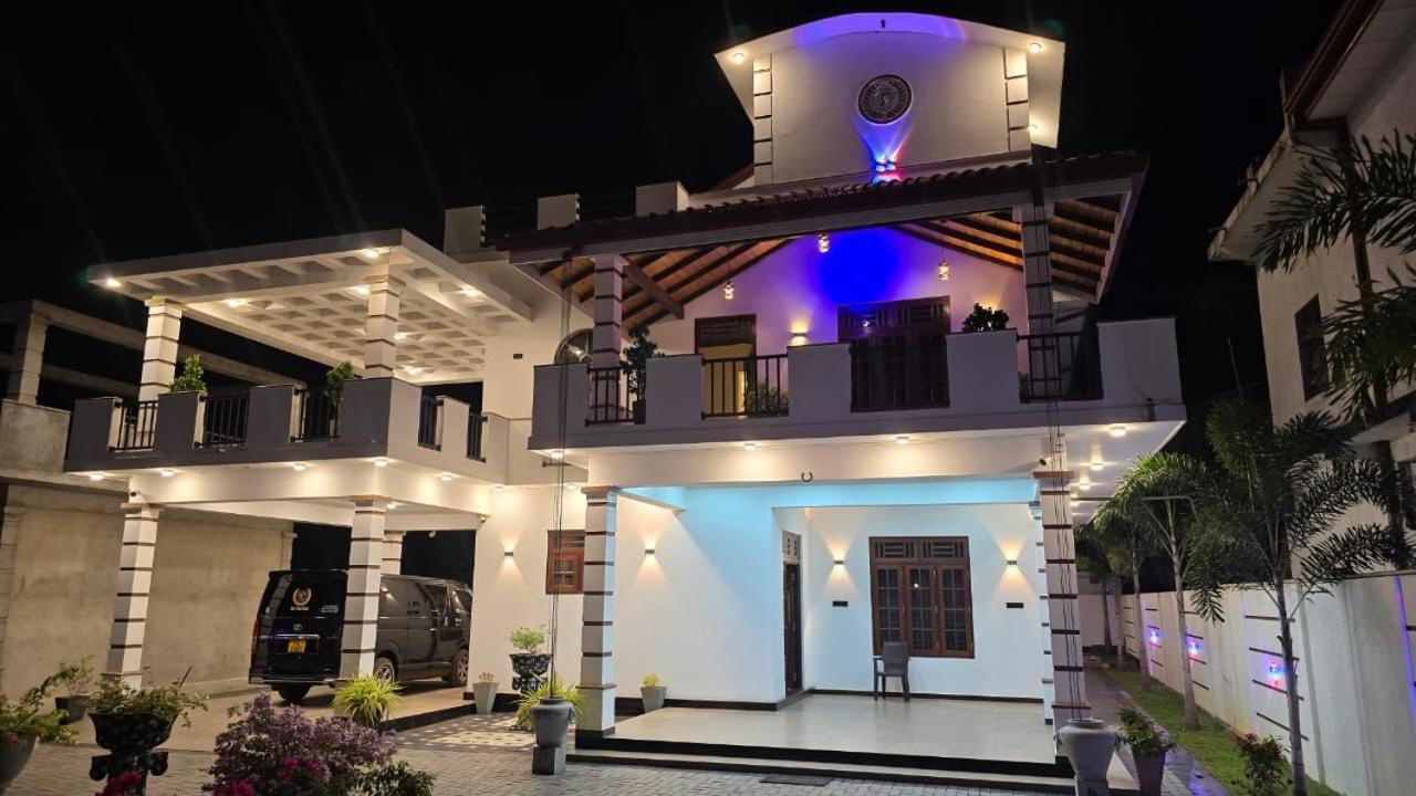 Tk Villas ปุตตาลัม ภายนอก รูปภาพ